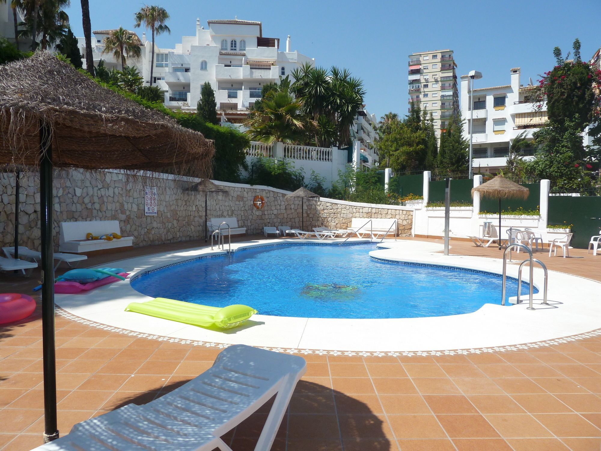 Apartamento Pueblo Quinta بينالماذينا المظهر الخارجي الصورة
